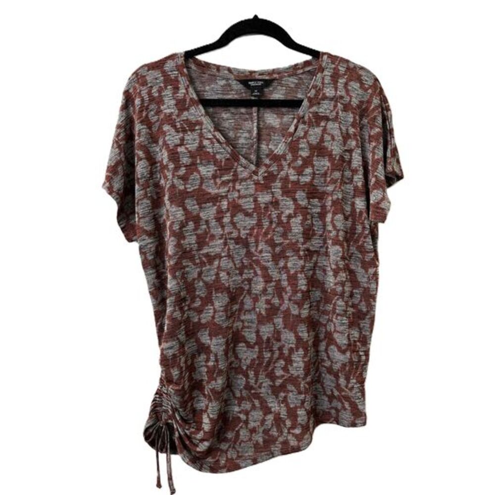 Simply Vera Vera Wang Knit Top Womens Size Medium Grey Red Vneck Short Sleeve